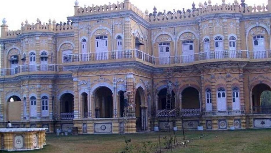 Singahi Rajmahal, Nighasan