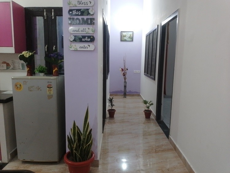 2 BHK Abhi Home Stay Family Falt